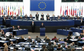 Parlamentarii UE au amînat acordarea asistenței financiare pentru Moldova