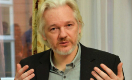 Основатель WikiLeaks запросил политическе убежище во Франции
