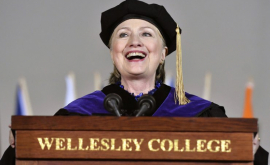 Хилари Клинтон рассказала что пережить проигрыш на выборах ей помог алкоголь
