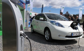 Maşinile electrice vor costa mai puţin decît cele pe benzină