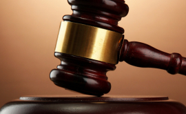 Судебный исполнитель обвиняемая по делу landromat осуждена на пять лет