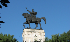 Monumentul lui Ștefan cel Mare în ruine VIDEOFOTO