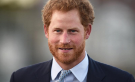 Принц Гарри признался что никто из королевской семьи не хочет стать монархом