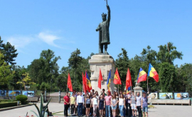 У памятника Штефану Великому почтили знаменательную дату ВИДЕО ФОТО