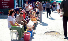 В Кишинёве усилят борьбу с уличной торговлей