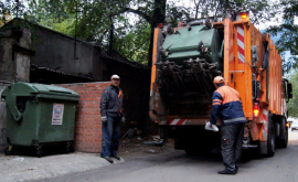 Тарифы на вывоз мусора в Кишинёве были повышены ВИДЕО