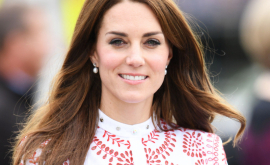 Kate Middleton a făcut o schimbare de look FOTO