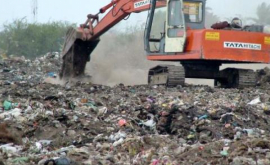Primăria sa apucat de amenajarea Poligonului de deșeuri de la Țînțăreni