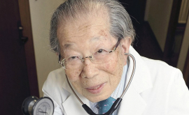 В Японии практикующий врач скончался в возрасте 105 лет