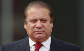 Премьер Пакистана отстранён от власти изза обвинения в коррупции