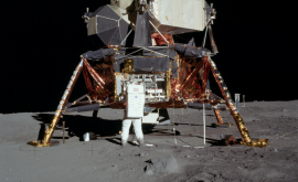 O replică din aur a modulului lunar din misiunea Apollo 11 furată 