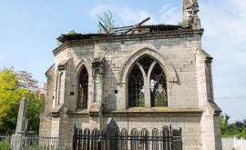 Польские власти восстановят часовню на Католическом кладбище Кишинева