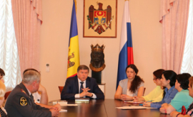 Deschiderea consulatelor moldovenești subiect de top la Moscova FOTO