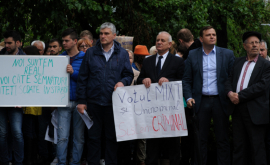 Opoziția cheamă cetățenii la un nou protest antiguvernare 