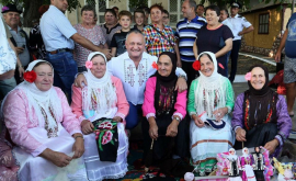 Șeful statului a participat la Festivalul costumului național