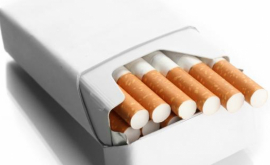Război împotriva fumătorilor Cît va costa un pachet de țigări în Franța