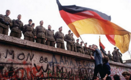 Разделение на Восточную и Западную Германии сохраняется