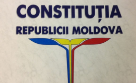 Rămînem cu limba moldovenească în Constituție