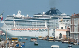 Круизным лайнерам закроют вход в лагуну Венеции
