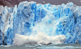 Canada a pierdut un scut glaciar enorm