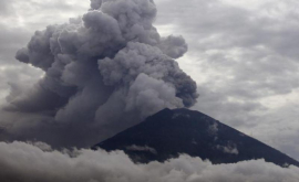 Начался обратный отсчет вулкан Агунг достиг критической фазы