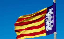 Liderul catalan intenționează să rămînă în Belgia