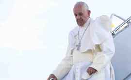 Papa Francisc a oficiat o căsătorie în avion VIDEO