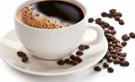 Почему нельзя пить кофе сразу после пробуждения