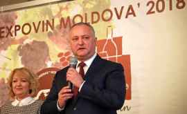 Dodon a spus cît vin a exportat Moldova în UE și în CSI