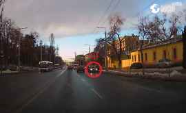 Şoferii moldoveni campioni la încălcarea Regulamentului circulaţiei rutiere VIDEO