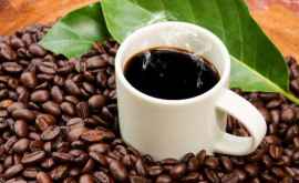 Как действует кофеин при попадании в организм