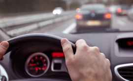 Conducătorii auto din capitală uită de regulile de circulație VIDEO