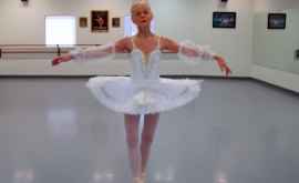 В 77 лет балерина выходит на сцену и обладает завидной фигурой ВИДЕО