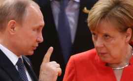 Путин и Меркель обсудили атаки Запада на Сирию