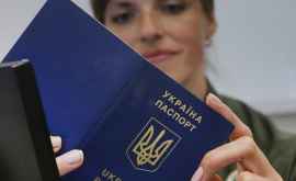 Locuitorii din Crimeea ar putea fi lipsiți de cetățenia ucraineană 