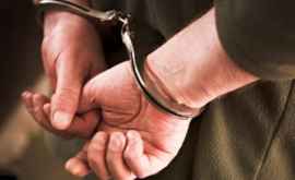 Doi ofițeri de investigație de la Bălți au fost reținuți