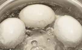 Как использовать воду в которой варились яйца