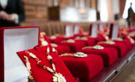 Rudele persoanelor decorate postmortem vor beneficia de alocații din partea statului