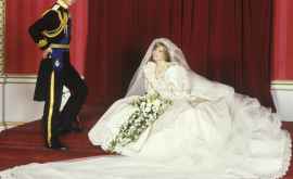Как менялись платья невест Королевского дома Великобритании ВИДЕО