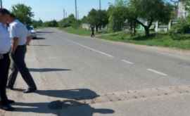 На автодороге КишиневДжурджулешты неизвестные демонтировали лежачих полицейских ФОТО