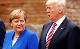 Фотография Меркель и Трампа отразила дух разногласий между странами G7