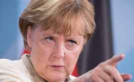Меркель намерена собрать чрезвычайную встречу стран