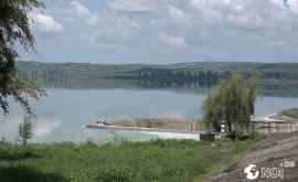 Экологи бьют тревогу Озеро Гидигич на грани катастрофы ВИДЕО ФОТО