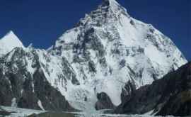 Un alpinist blocat pe un munte din Pakistan salvat după 6 zile