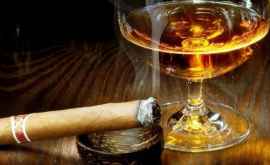 Население проинформируют о рисках потребления табака и алкоголя