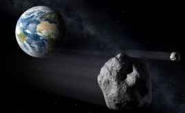 Un asteroid mai mare decît piramida din Giza va trece pe lîngă Pămînt