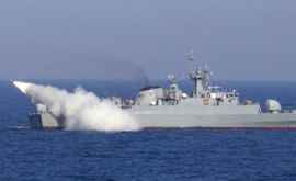 Иран проводит военные учения в водах Персидского и Оманского заливов
