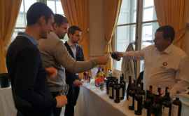 Молдавские виноделы привезли из Франции 15 медалей