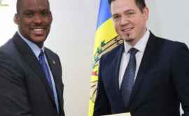 Noul ambasador al SUA în Moldova a prezentat copiile scrisorilor de acreditare la MAEIE