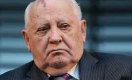 Горбачев собрался остановить новую холодную войну